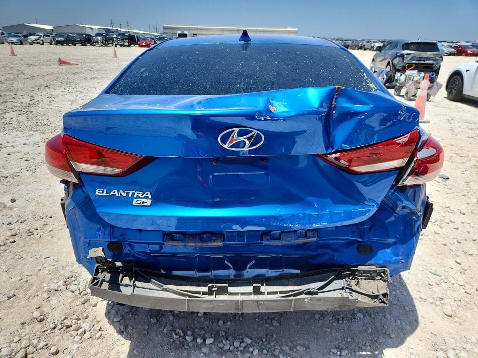 2017 HYUNDAI ELANTRA SE 6
