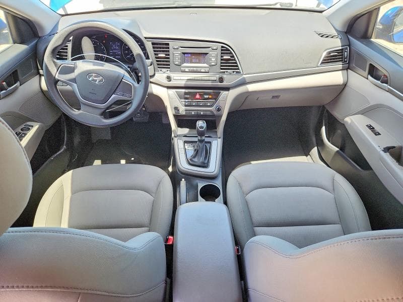 2017 HYUNDAI ELANTRA SE 8
