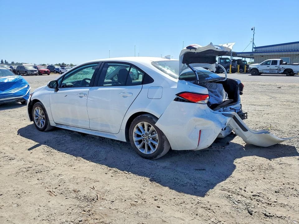 2022 TOYOTA COROLLA LE 2