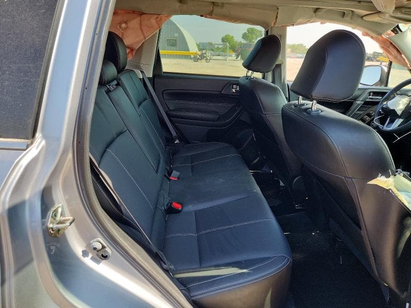 2017 SUBARU FORESTER 2.5I TOURING 11