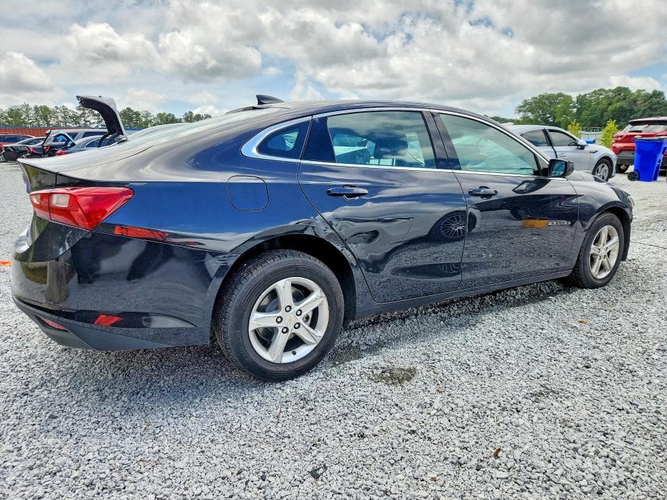 2023 CHEVROLET MALIBU LS 3