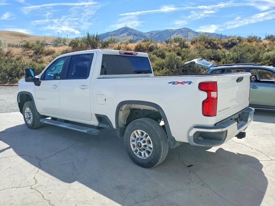 2025 CHEVROLET SILVERADO K2500 HEAVY DUTY LT 2