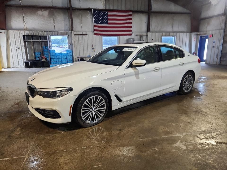 2018 BMW 530XE 1
