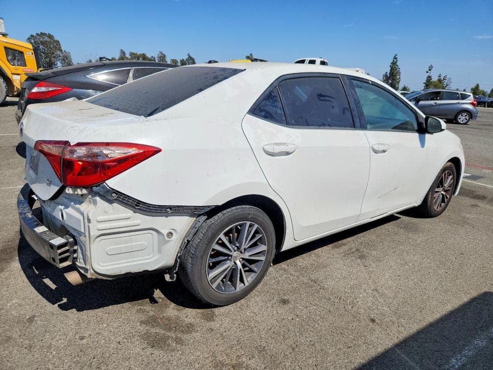 2017 TOYOTA COROLLA LE 3