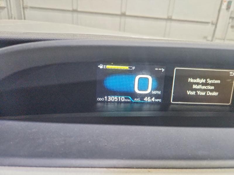 2017 TOYOTA PRIUS TWO 9