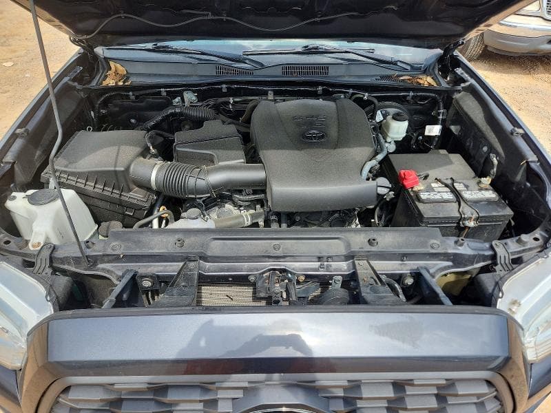 2020 TOYOTA TACOMA SR5 V6 11