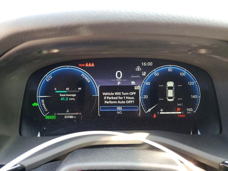 2025 TOYOTA CAMRY XSE 9