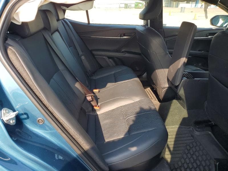 2025 TOYOTA CAMRY XSE 10