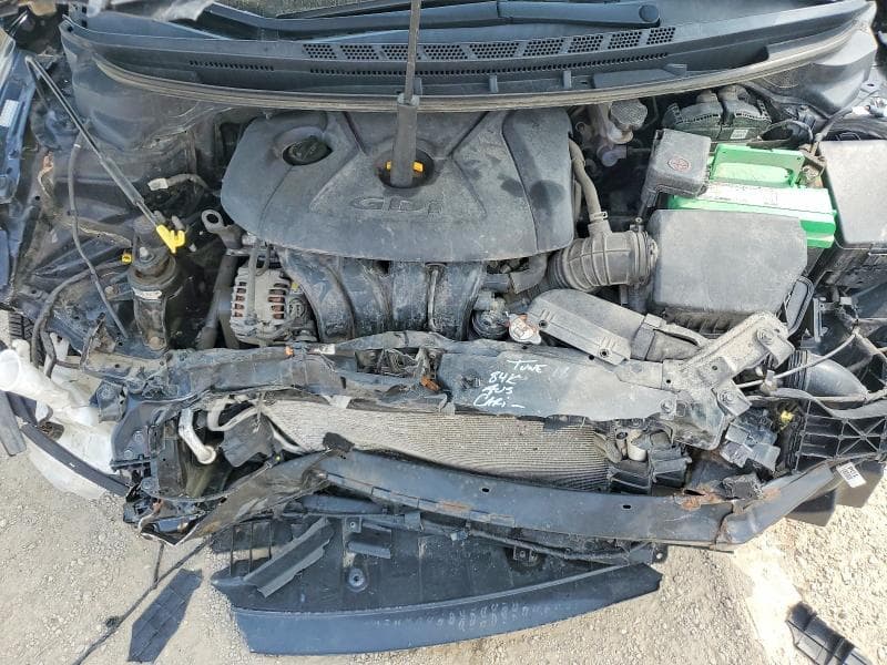 2017 KIA FORTE5 LX 12