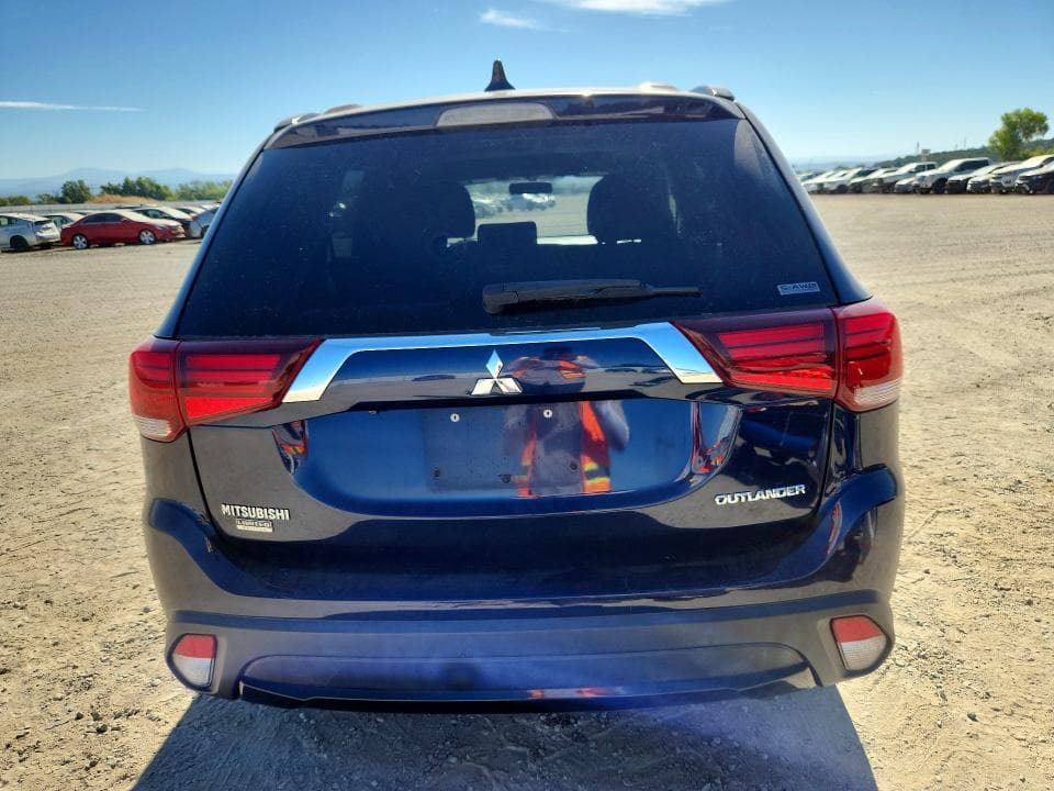 2018 MITSUBISHI OUTLANDER SE 6