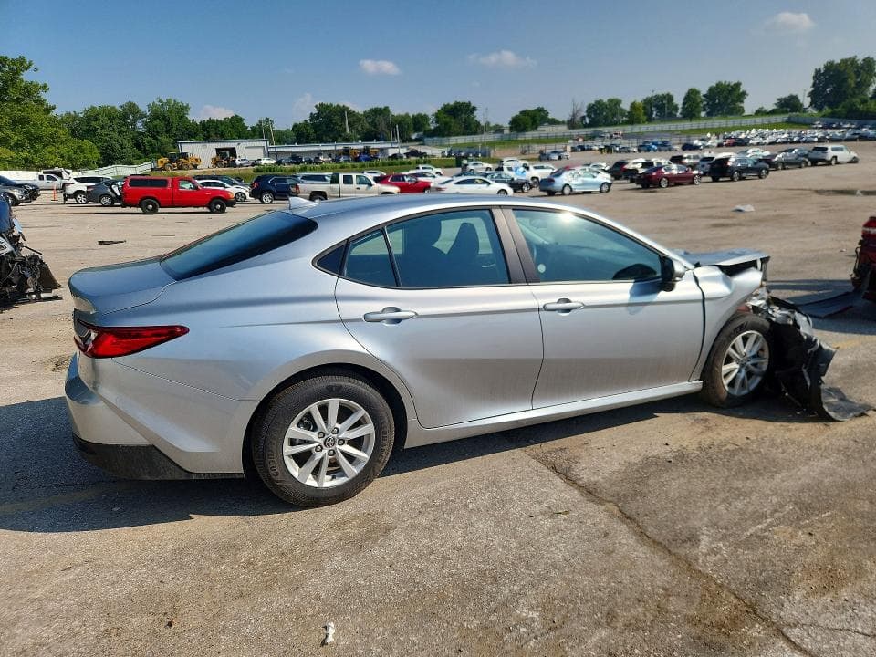 2026 TOYOTA CAMRY LE LE 3