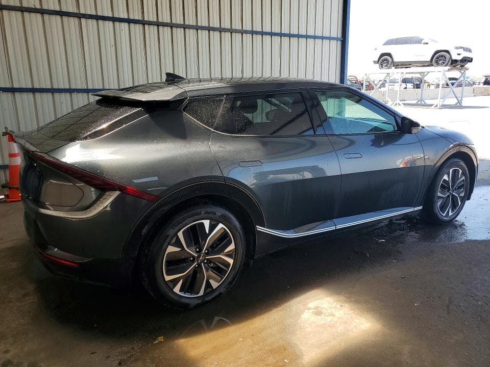 2024 KIA EV6 WIND 3