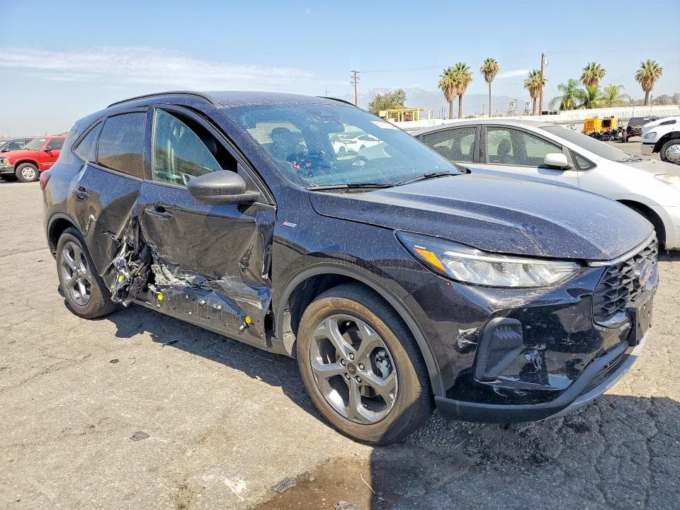 2025 FORD ESCAPE ST LINE 4