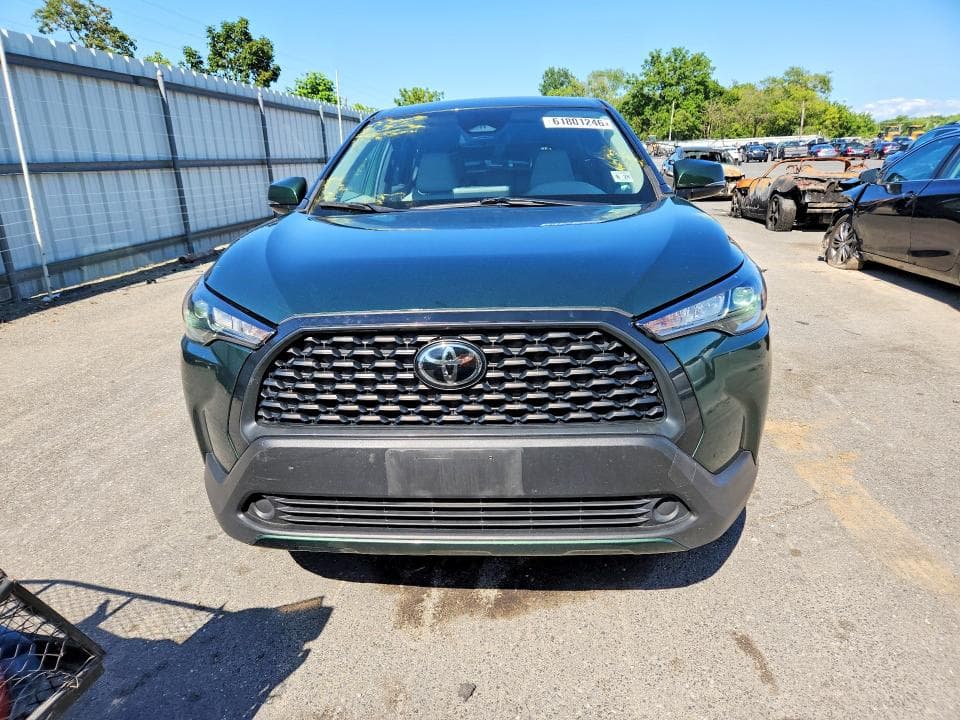 2023 TOYOTA COROLLA CROSS LE 5