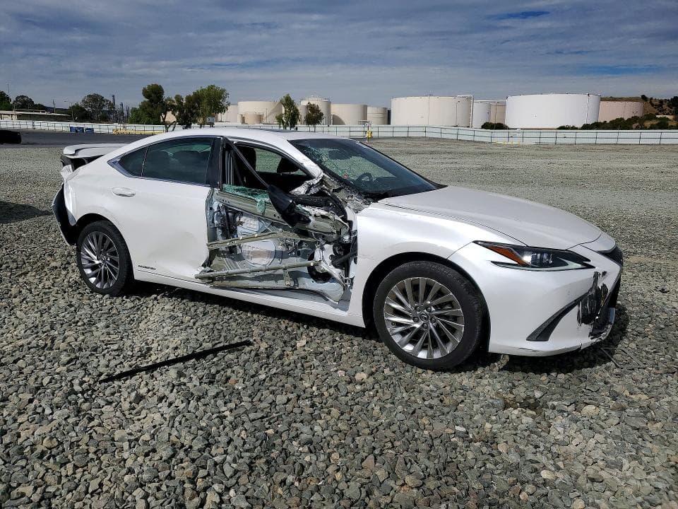 2019 LEXUS ES 300H 4