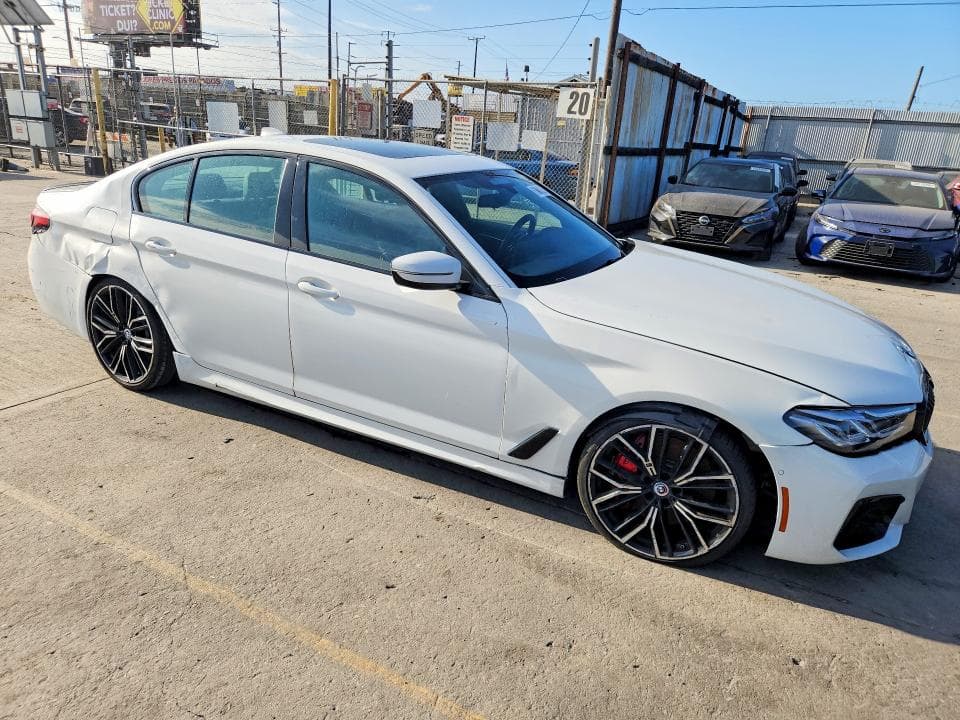 2023 BMW M550XI 4