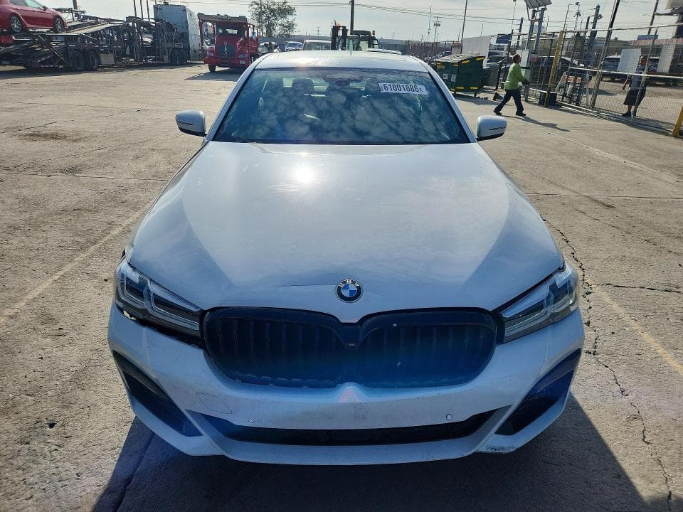 2023 BMW M550XI 5