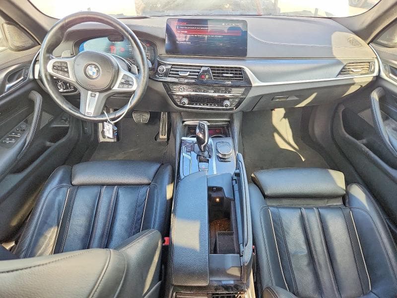 2023 BMW M550XI 8