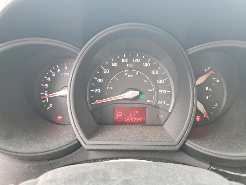 2017 KIA RIO 5-DOOR EX 9