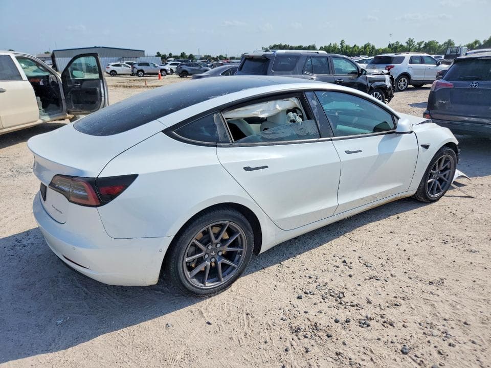 2021 TESLA MODEL 3 3