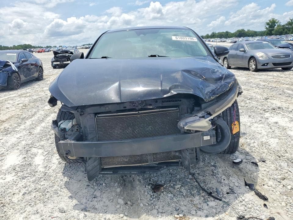 2019 HYUNDAI ELANTRA LIMITED 5