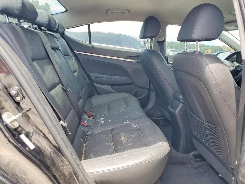 2019 HYUNDAI ELANTRA LIMITED 10