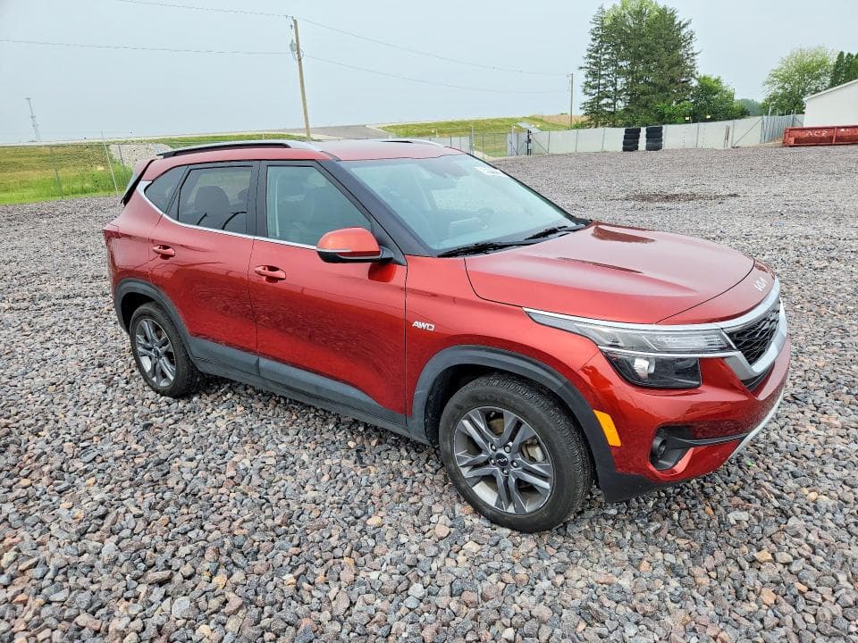 2023 KIA SELTOS S S 4