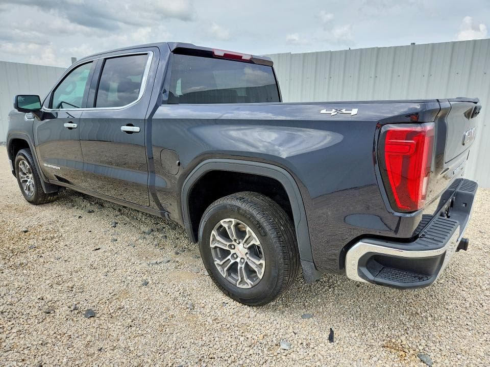 2026 GMC SIERRA K1500 SLT 2