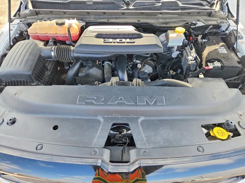 2022 RAM 1500 LARAMIE LARAMIE 11