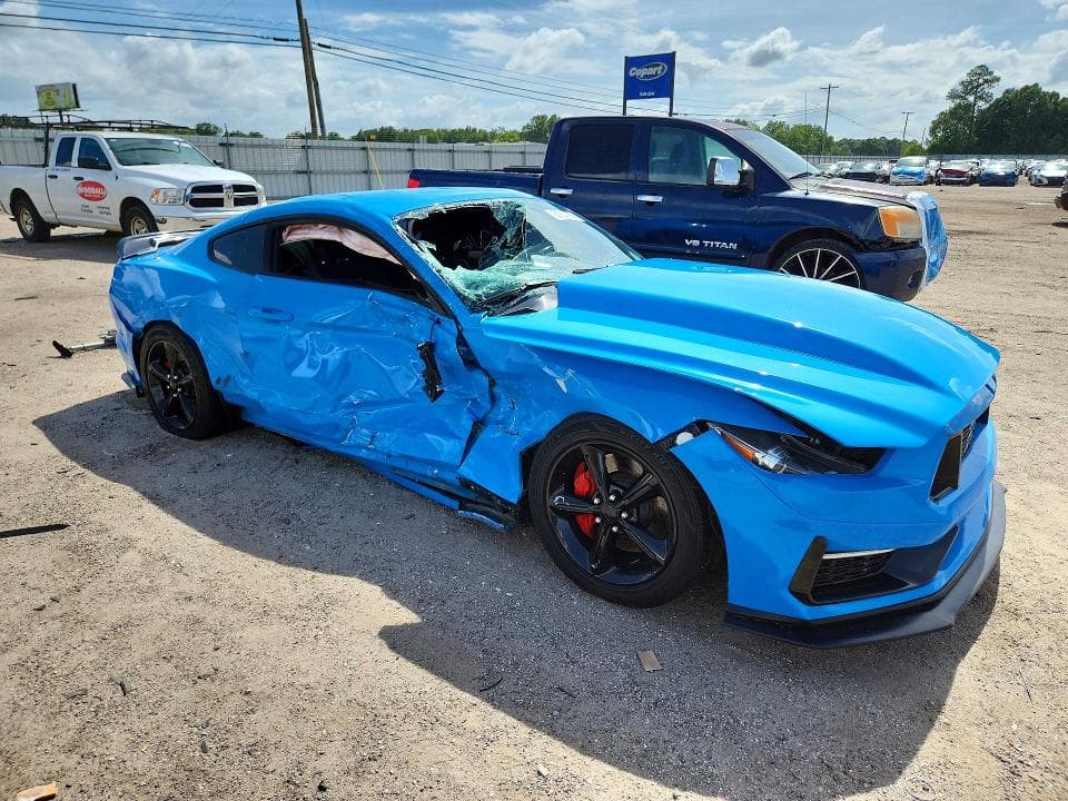 2017 FORD MUSTANG GT 4