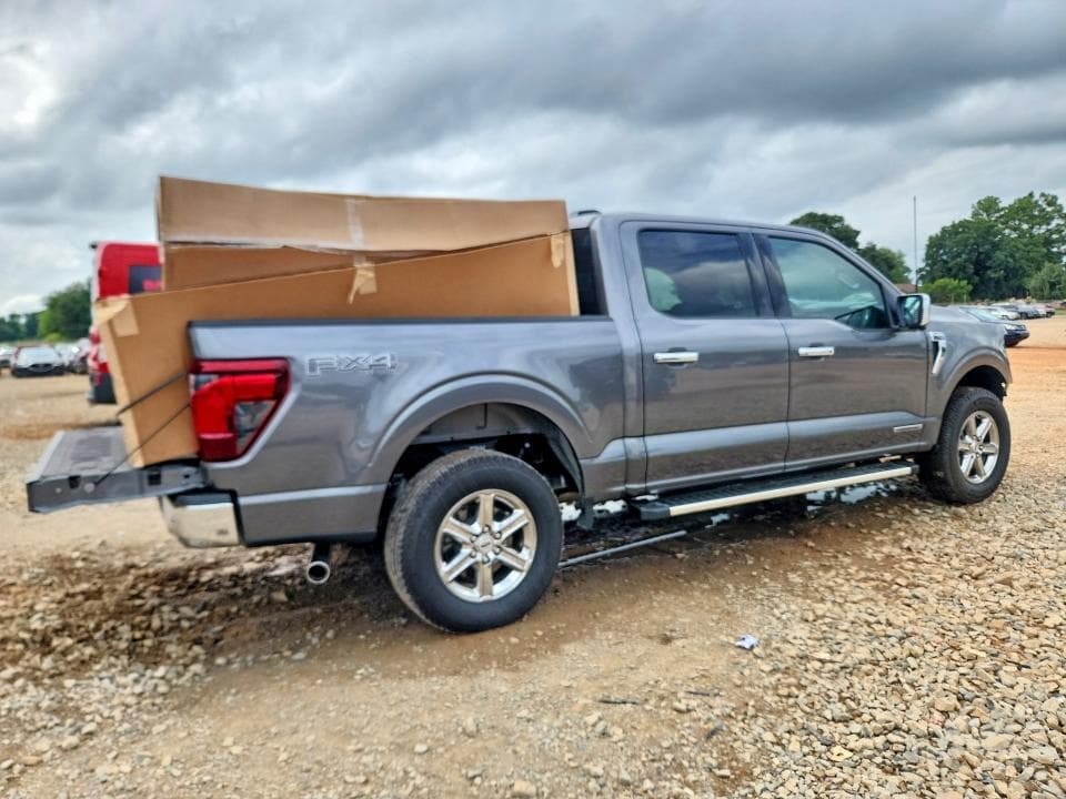 2024 FORD F150 XLT 3