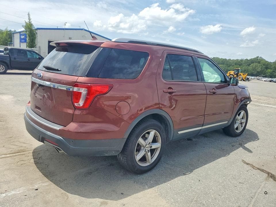 2018 FORD EXPLORER XLT 3
