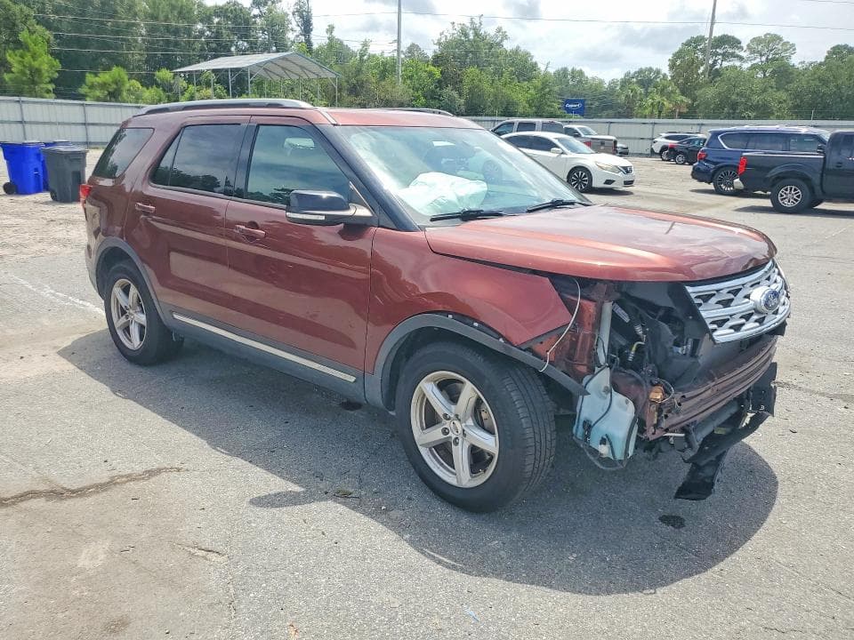 2018 FORD EXPLORER XLT 4