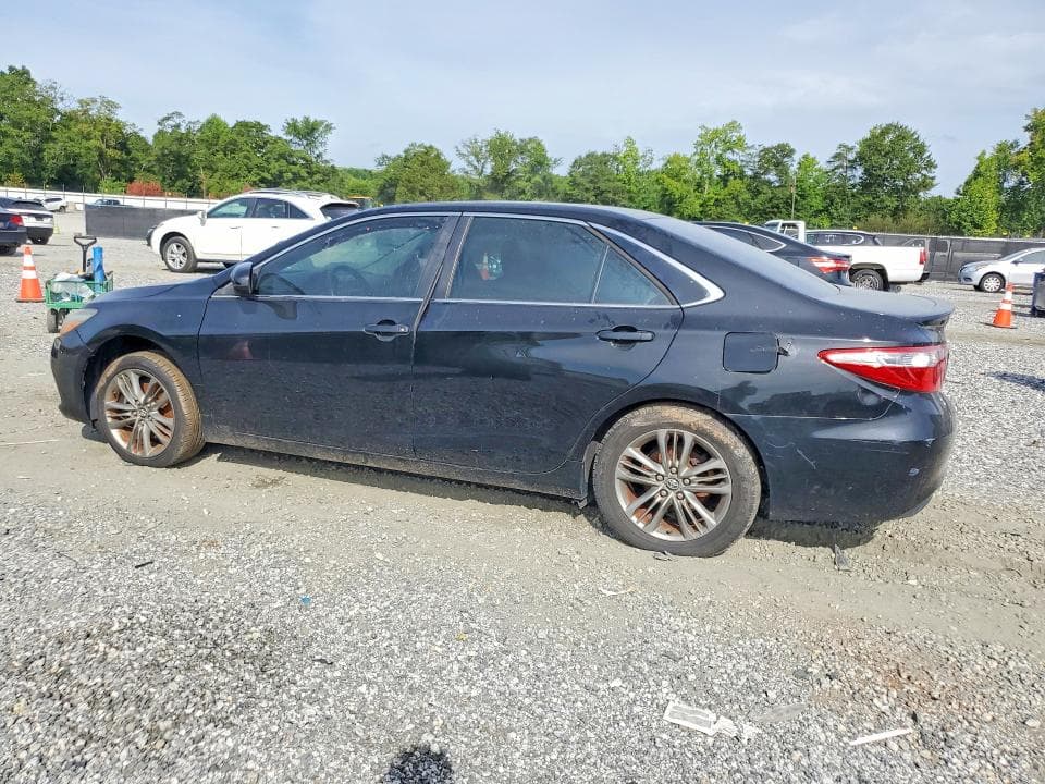 2017 TOYOTA CAMRY SE SE 2