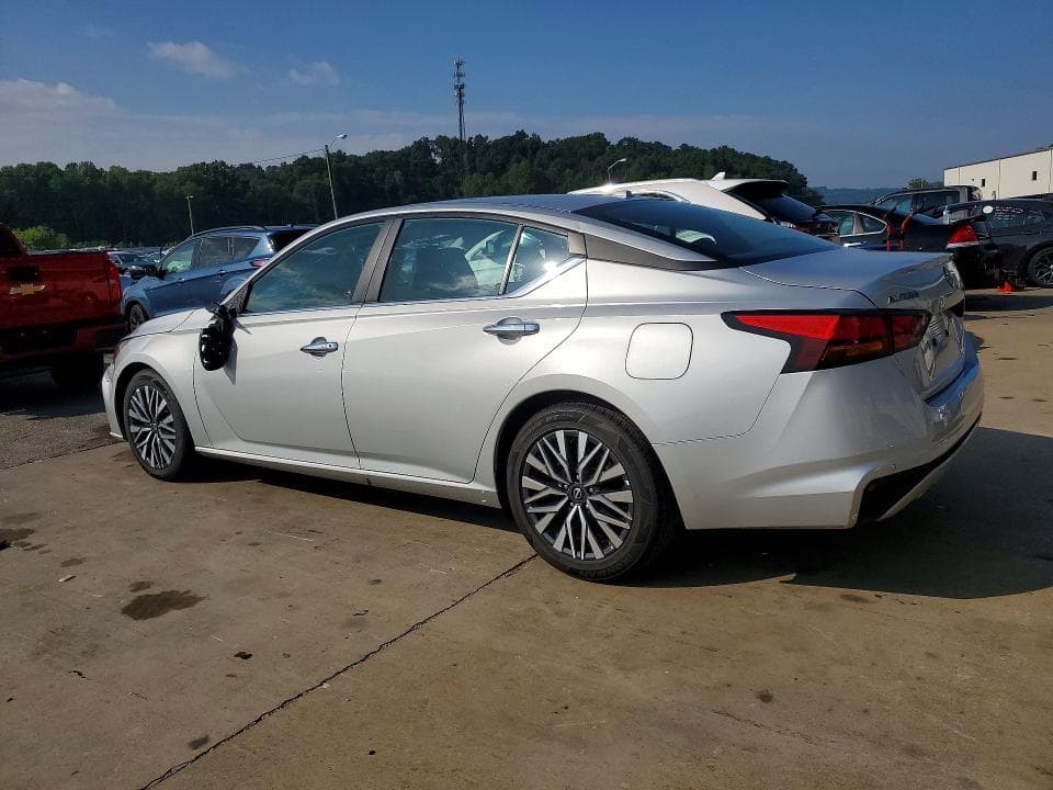 2025 NISSAN ALTIMA SV 2