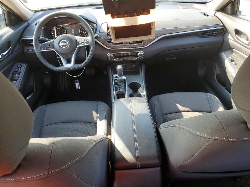 2025 NISSAN ALTIMA SV 8