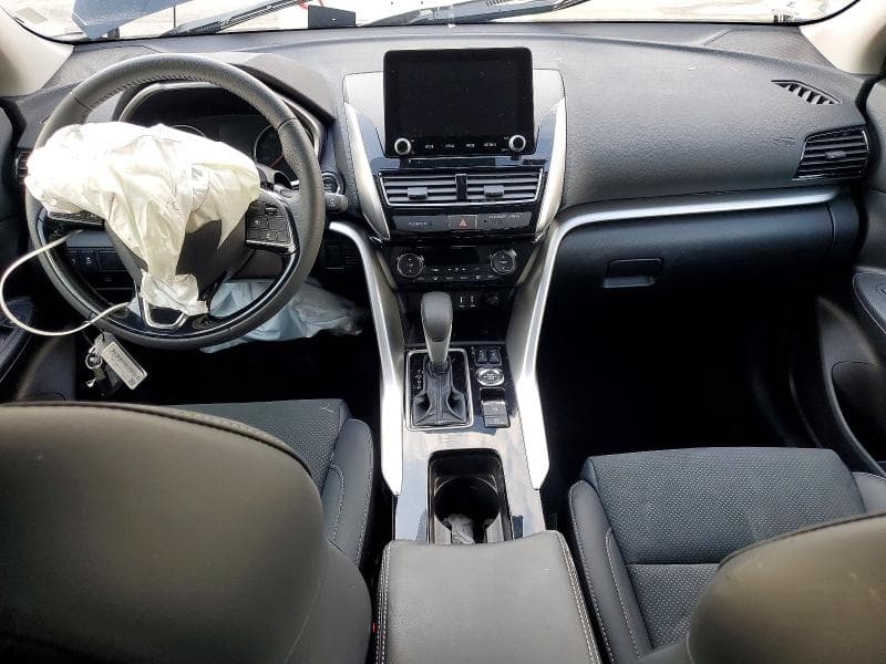 2026 MITSUBISHI ECLIPSE CROSS SE 8