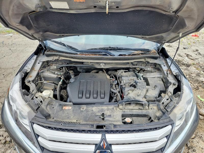 2019 MITSUBISHI ECLIPSE CROSS ES 12