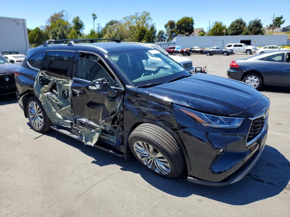 2025 TOYOTA HIGHLANDER HYBRID PLATINUM 4
