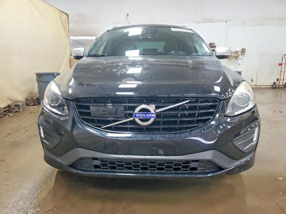 2017 VOLVO XC60 T6 R-DESIGN PLATINUM 5