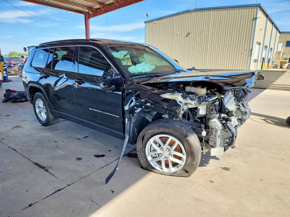 2025 JEEP GRAND CHEROKEE L LAREDO/L ALTITUDE 4