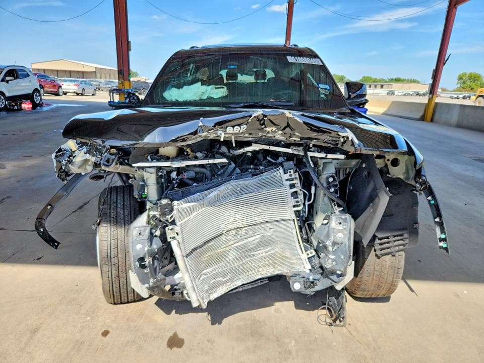 2025 JEEP GRAND CHEROKEE L LAREDO/L ALTITUDE 5