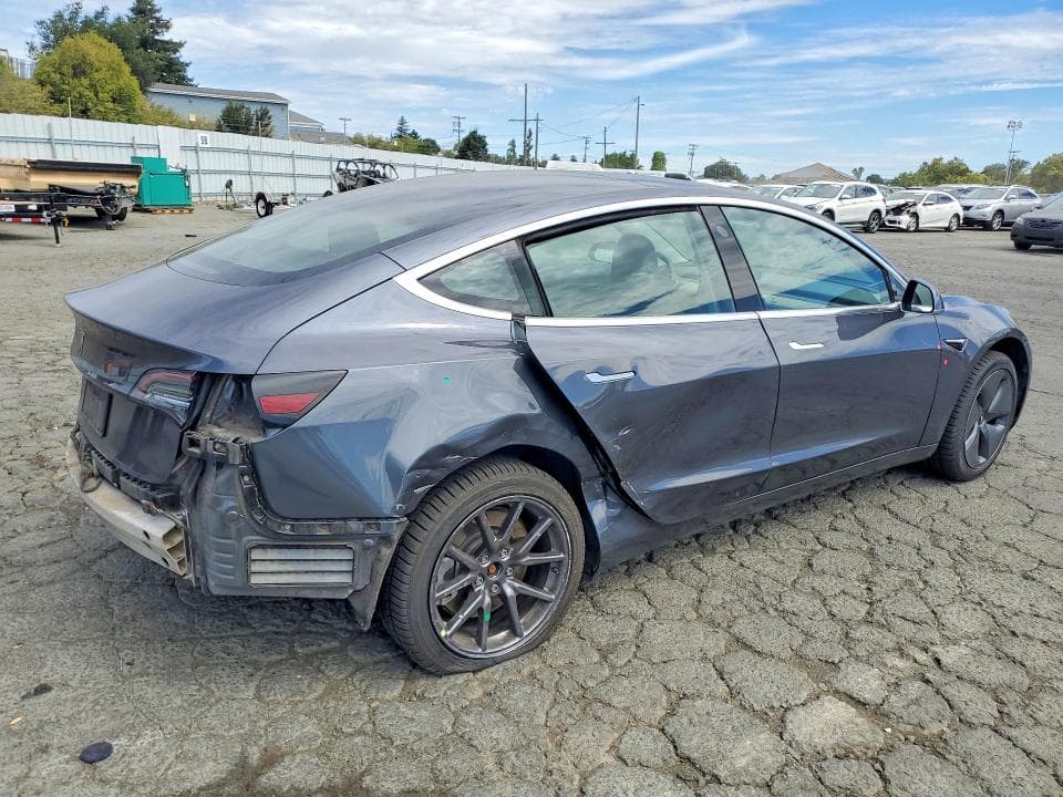 2019 TESLA MODEL 3 3