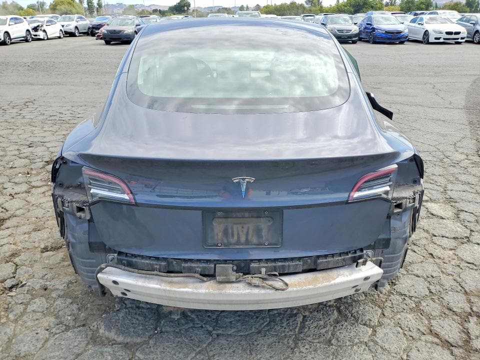 2019 TESLA MODEL 3 6