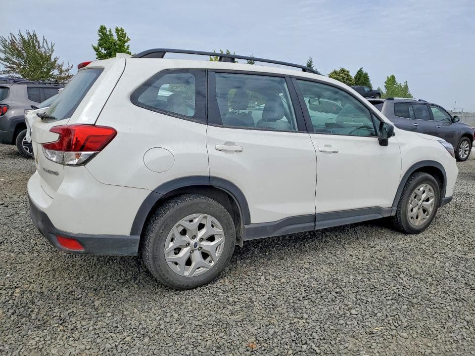 2019 SUBARU FORESTER 3