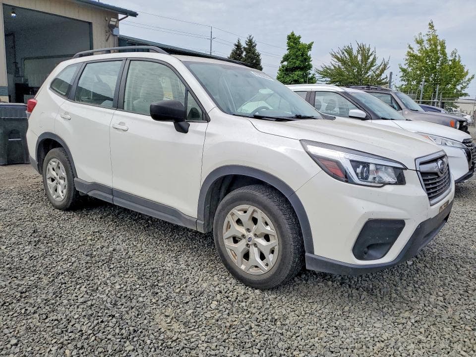 2019 SUBARU FORESTER 4