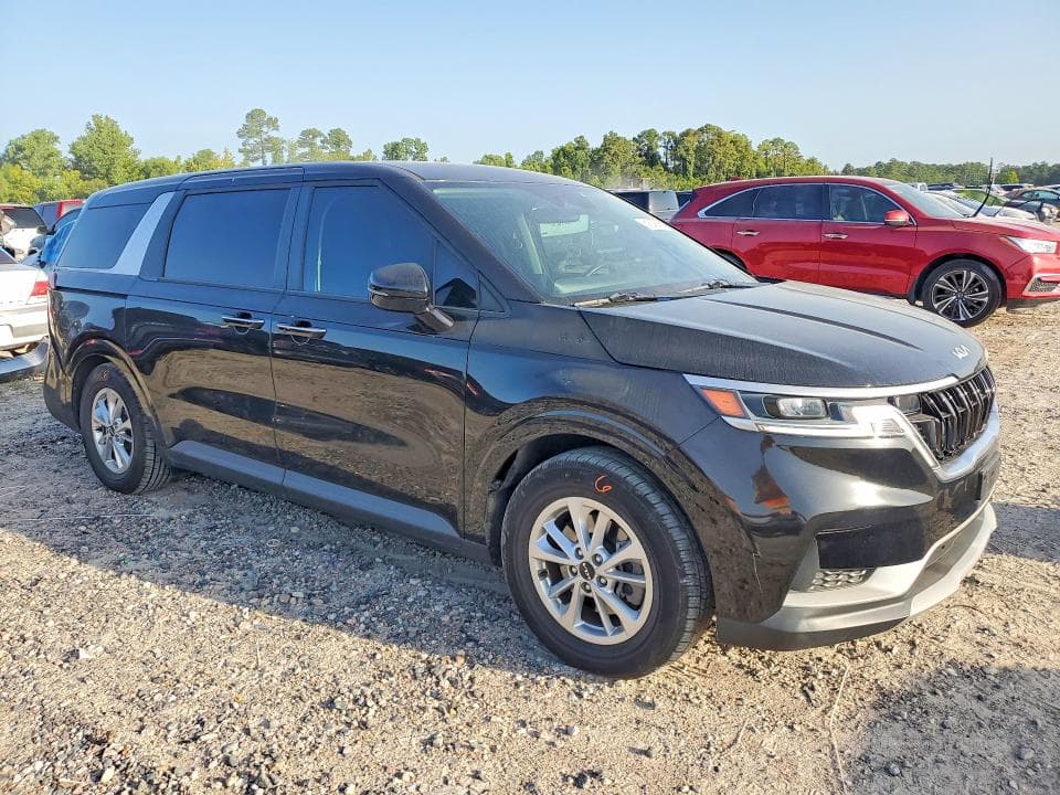 2022 KIA CARNIVAL LX 4