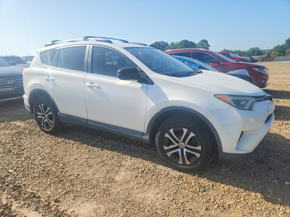 2017 TOYOTA RAV4 LE LE 4