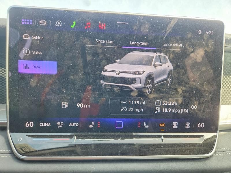 2026 VOLKSWAGEN TIGUAN SE 9
