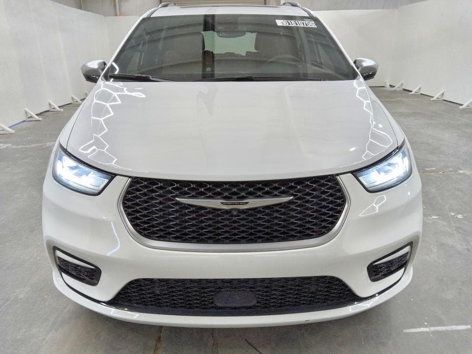 2023 CHRYSLER PACIFICA HYBRID PINNACLE 5